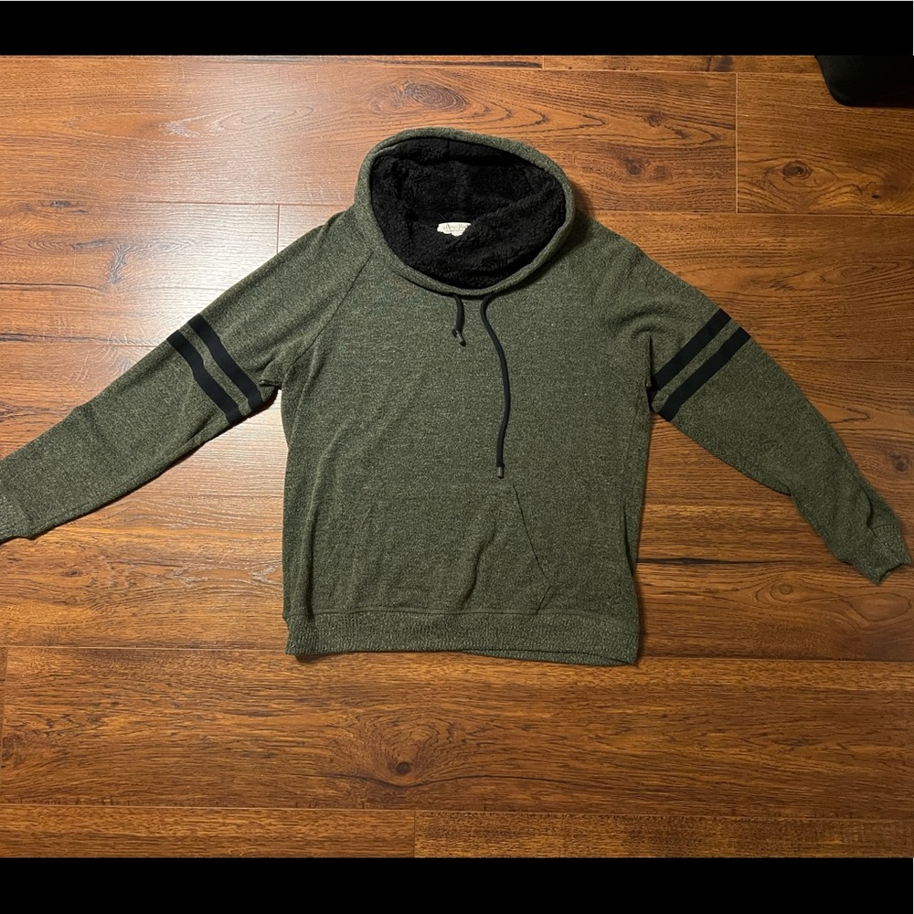 Ultra Flirt Sweatshirt